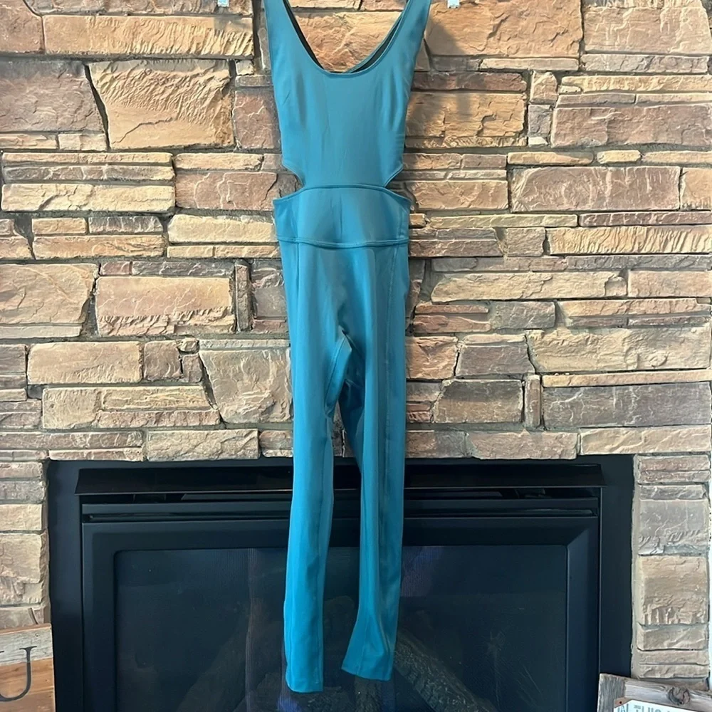 NWT FREE PEOPLE MOVEMENT Back It Up Onesie! - Picture 5 of 9